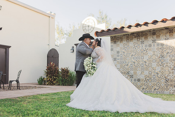11-08-25_Kim and Mario Wedding-2130