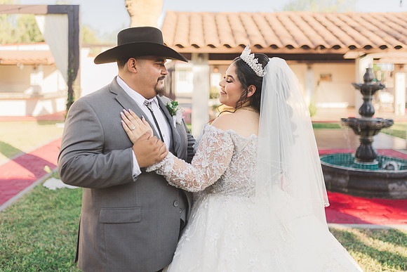 11-08-25_Kim and Mario Wedding-2171