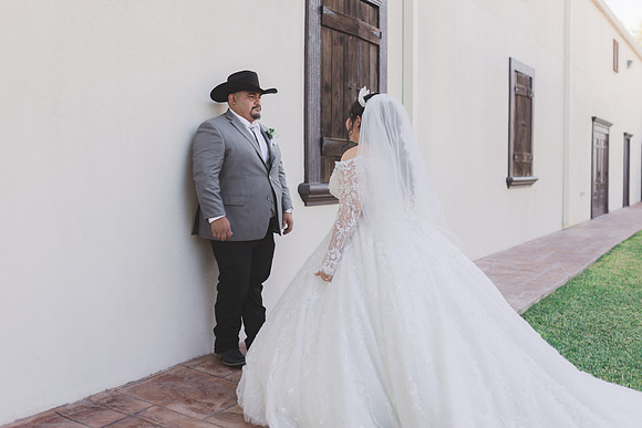 11-08-25_Kim and Mario Wedding-2204