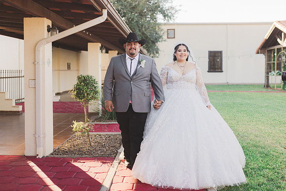 11-08-25_Kim and Mario Wedding-2319