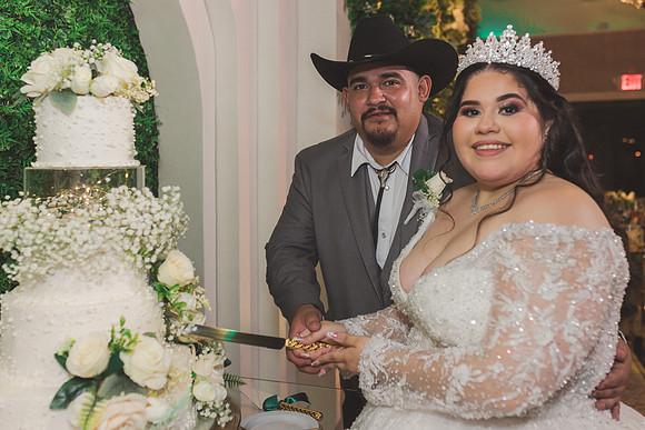 11-08-25_Kim and Mario Wedding-1057