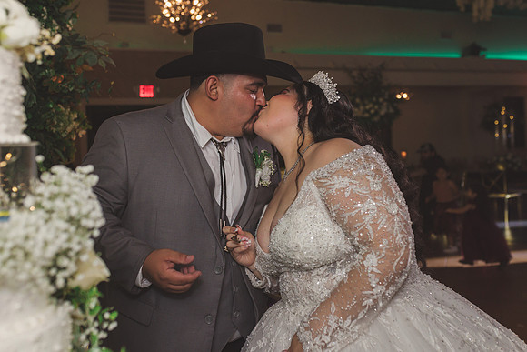 11-08-25_Kim and Mario Wedding-1075