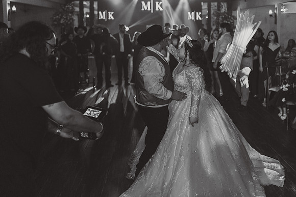 11-08-25_Kim and Mario Wedding-1412