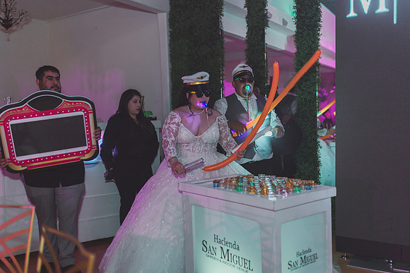 11-08-25_Kim and Mario Wedding-1516