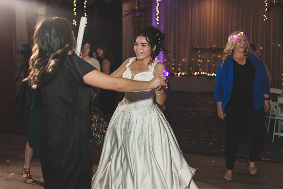 11-21-25_Alena and Elmer-2111