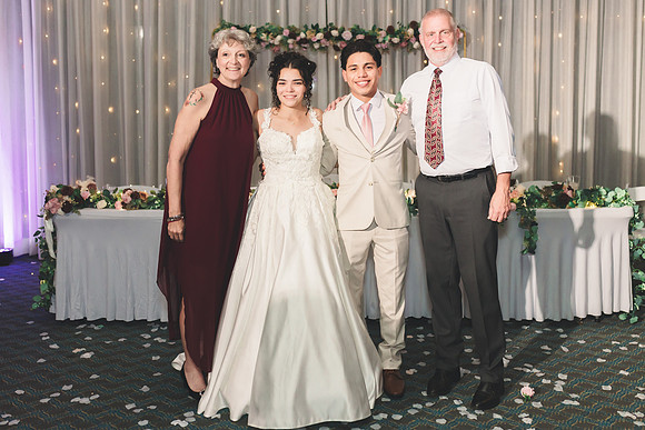 11-21-25_Alena and Elmer-2153