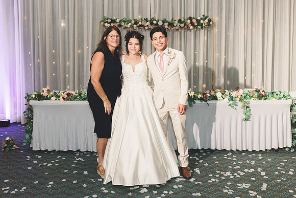 11-21-25_Alena and Elmer-2170