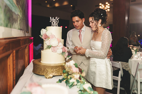 11-21-25_Alena and Elmer-2248