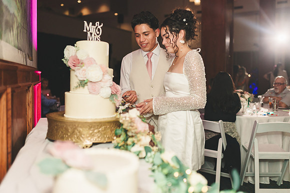 11-21-25_Alena and Elmer-2253