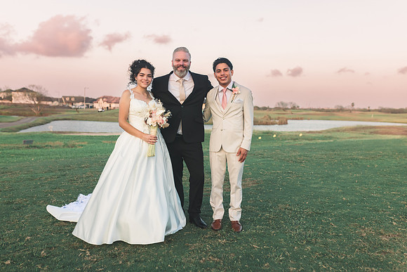 11-21-25_Alena and Elmer-1165
