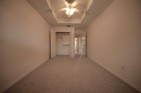 08_29_16 Amy Henderson Wind Hollow Dr-74LRE1