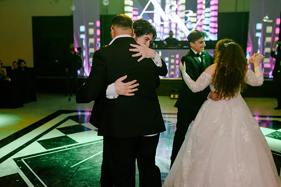 VIANEY AND FREDDY-338