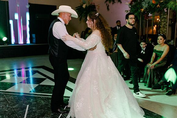 VIANEY AND FREDDY-1082