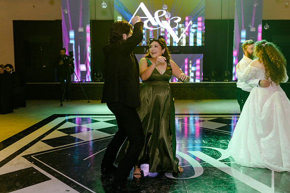 VIANEY AND FREDDY-1172