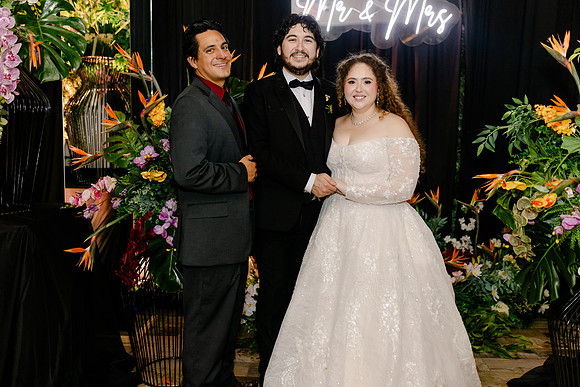 VIANEY AND FREDDY-1813