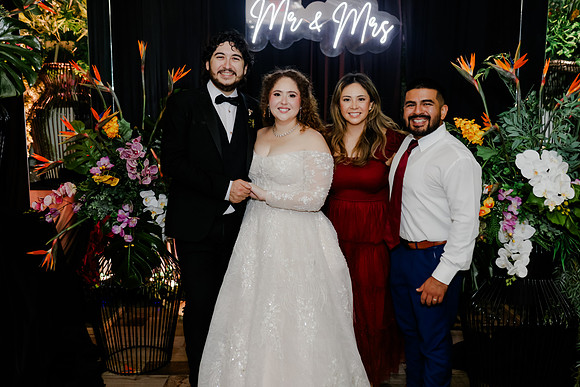 VIANEY AND FREDDY-3934
