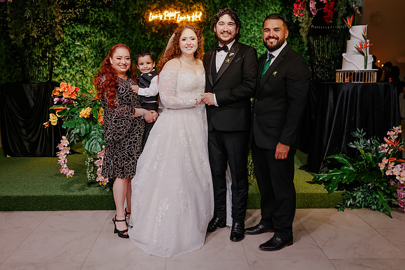 VIANEY AND FREDDY-3879
