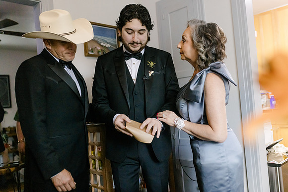 VIANEY AND FREDDY-2180