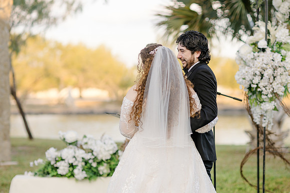 VIANEY AND FREDDY-1056