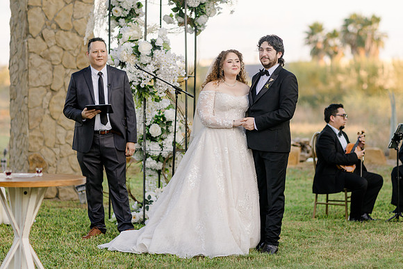 VIANEY AND FREDDY-1091