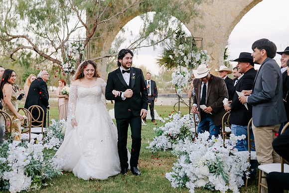 VIANEY AND FREDDY-1232