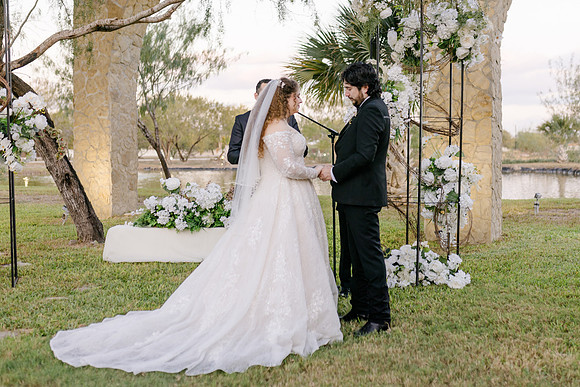 VIANEY AND FREDDY-1283