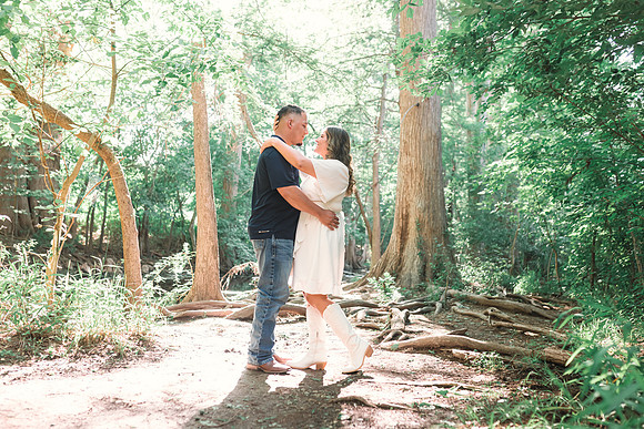 Larrisa and Justin Engagements-35
