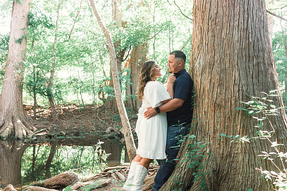 Larrisa and Justin Engagements-115