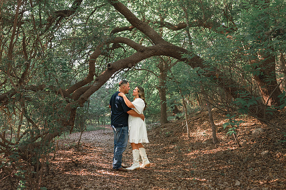 Larrisa and Justin Engagements-522