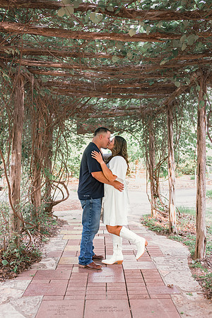 Larrisa and Justin Engagements-588