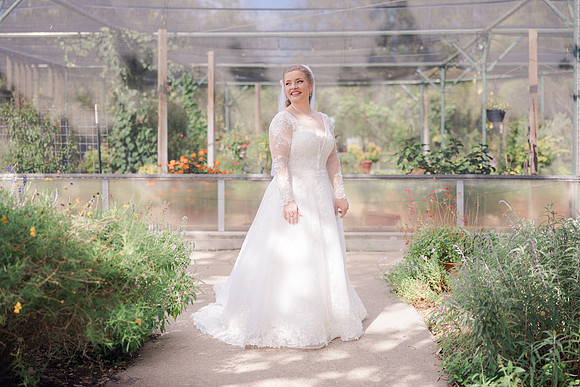 06-12-26_JOY BRIDALS-108