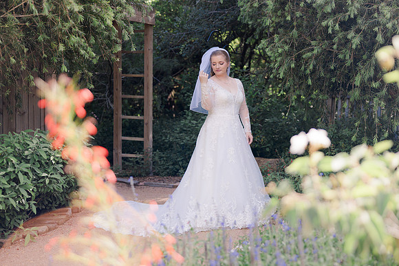 06-12-26_JOY BRIDALS-118