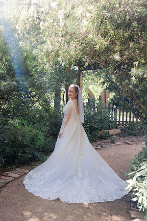 06-12-26_JOY BRIDALS-159