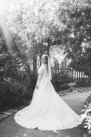 06-12-26_JOY BRIDALS-164