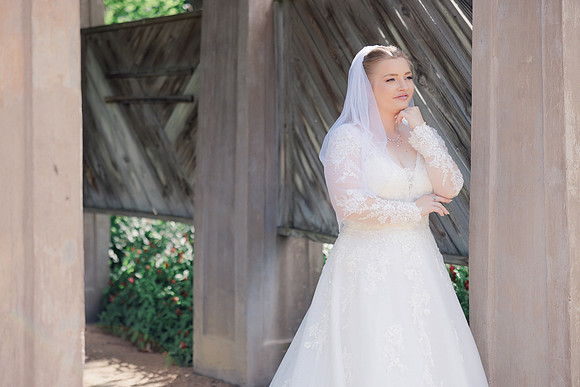 06-12-26_JOY BRIDALS-194