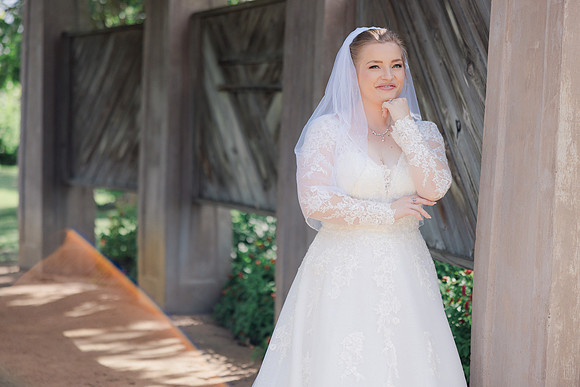 06-12-26_JOY BRIDALS-204