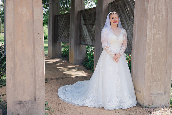 06-12-26_JOY BRIDALS-210