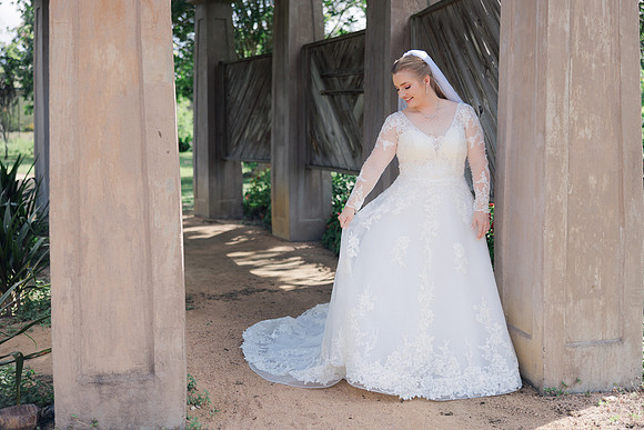 06-12-26_JOY BRIDALS-216