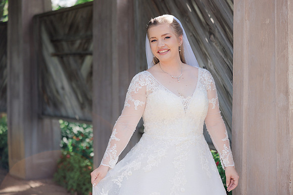 06-12-26_JOY BRIDALS-227