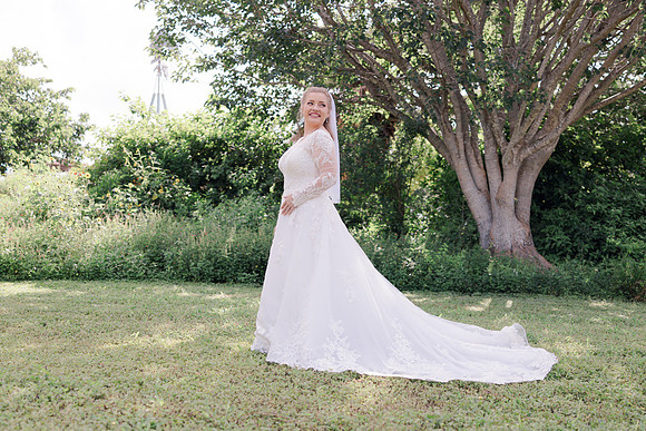 06-12-26_JOY BRIDALS-252
