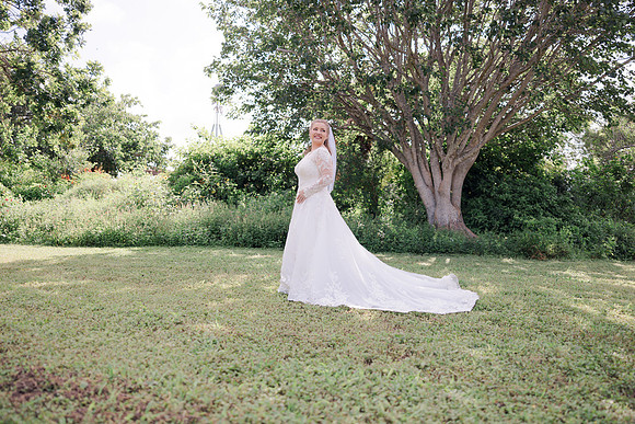 06-12-26_JOY BRIDALS-255