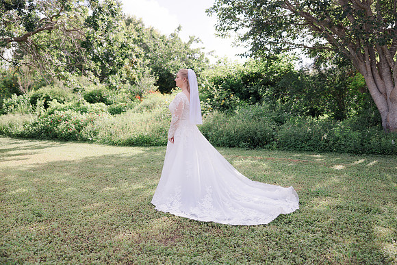 06-12-26_JOY BRIDALS-268