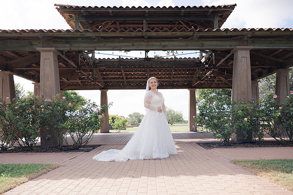 06-12-26_JOY BRIDALS-377