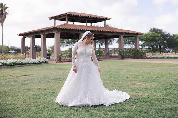 06-12-26_JOY BRIDALS-459