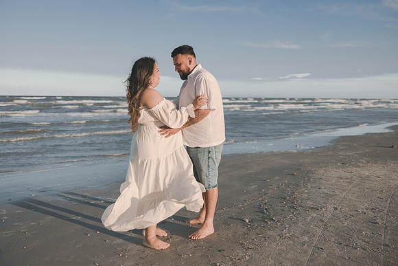 7-5-26_Gracie and Kevin Maternity-16