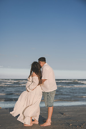 7-5-26_Gracie and Kevin Maternity-64