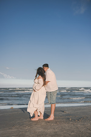 7-5-26_Gracie and Kevin Maternity-60