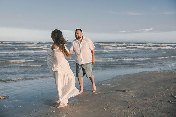 7-5-26_Gracie and Kevin Maternity-78
