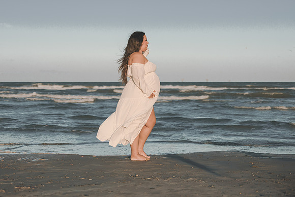 7-5-26_Gracie and Kevin Maternity-157