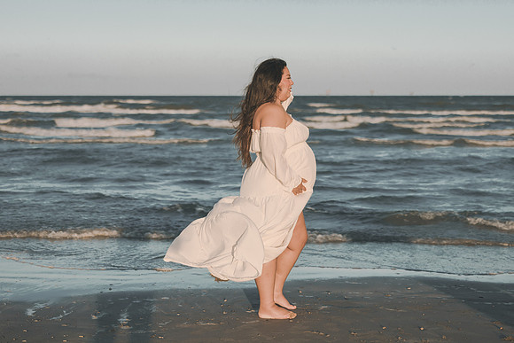 7-5-26_Gracie and Kevin Maternity-153
